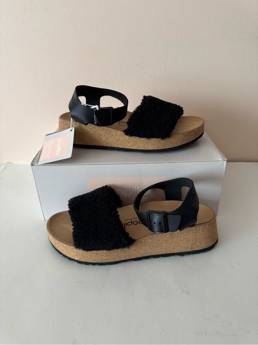 Birkenstock Papillio leather shearling Glenda Wedge Sandal. Size: 6, 7, 8